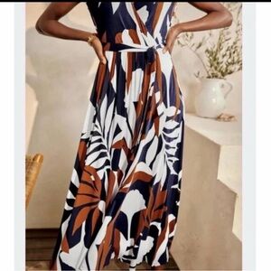 Boden Eleanor Jersey Faux Wrap Maxi Dress in the Navy Tropical Flora SZ 4 EUC
